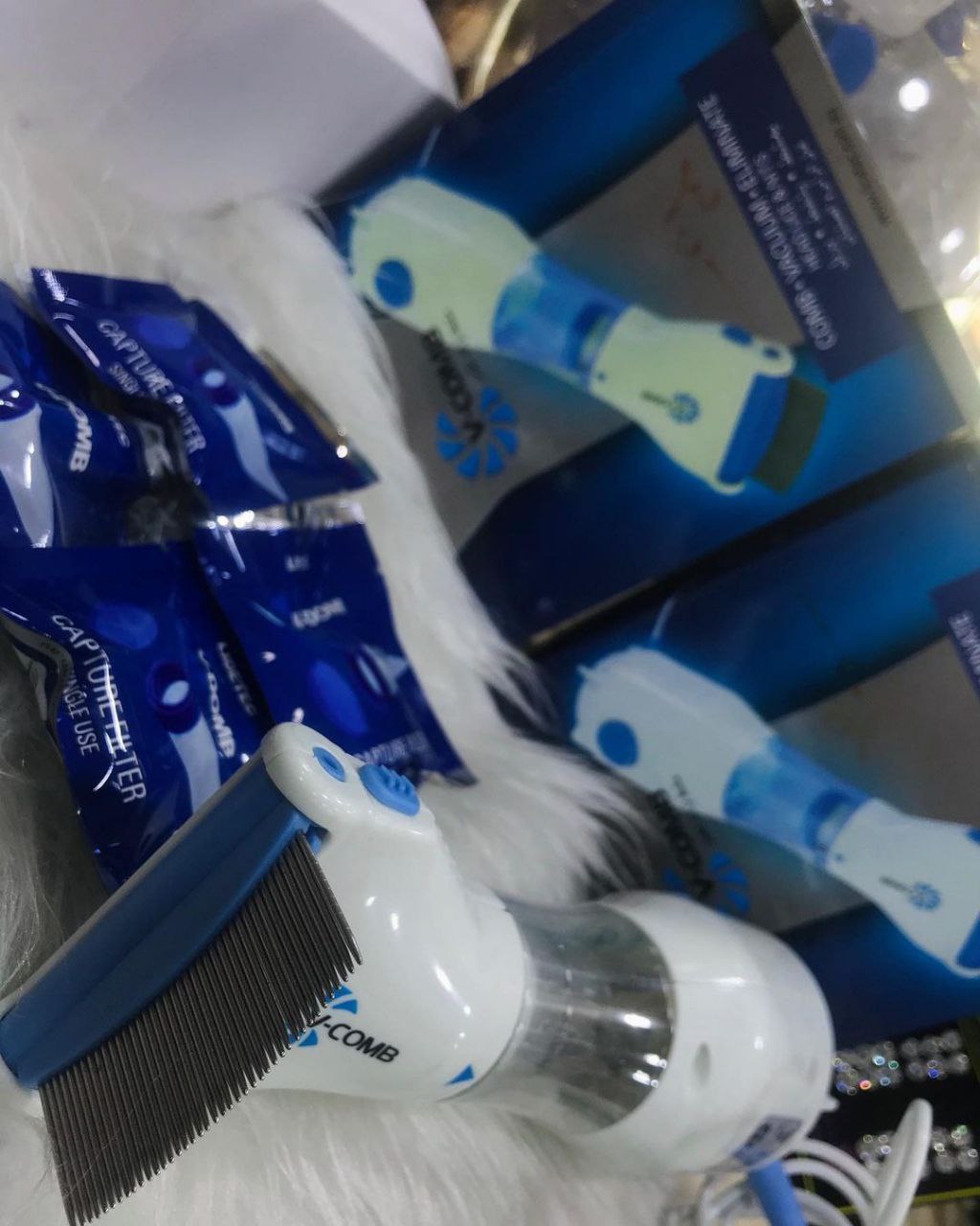 V COMB Peigne Anti Poux Electrique Aspirant