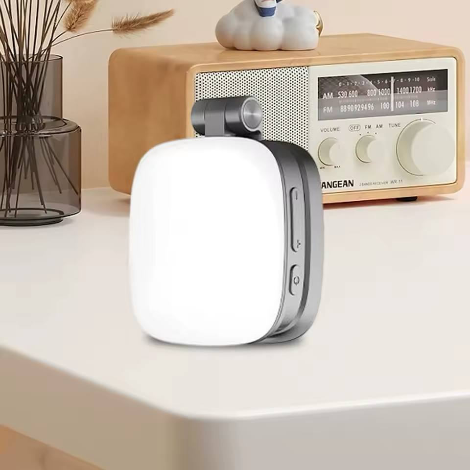 MAGNETIC FILL LIGHT FOR PHONE